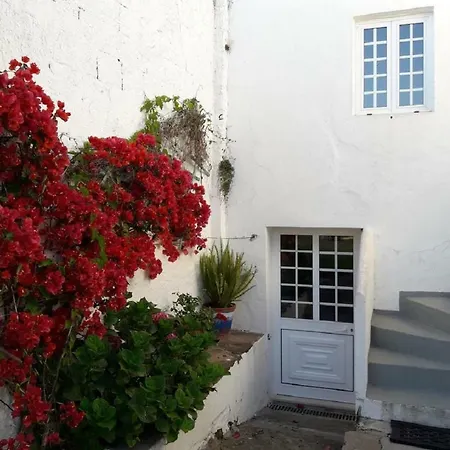 A Casa Dos Padrinhos Atouguia Da Baleia