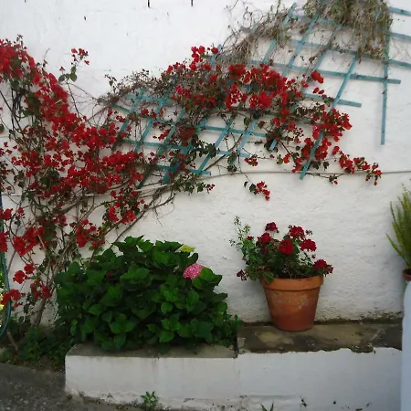 A Casa Dos Padrinhos * Atouguia Da Baleia